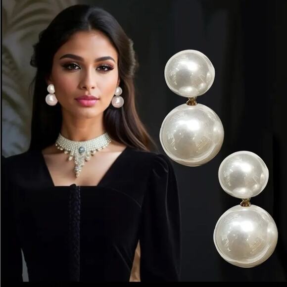Chic Me Boutique Jewelry - ELEGANT Vintage-Inspired Faux Pearl Drop Earrings